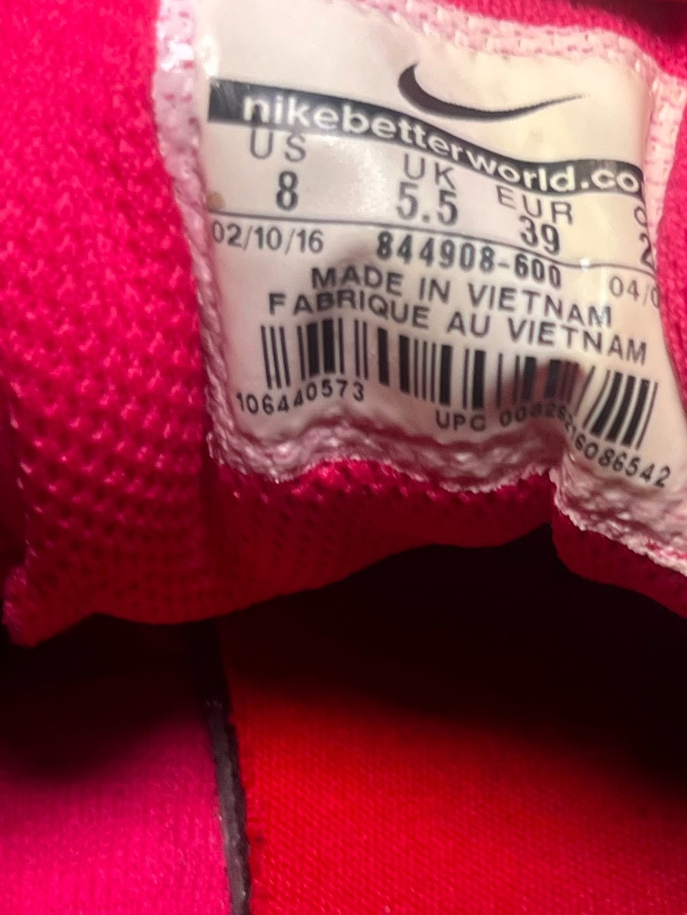 Nike Women’s Hot Pink Mesh Athletic Sneakers with White Swoosh 8 - Picture 2 of 10